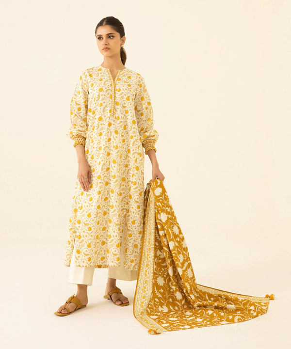 Sapphire 3 Piece Printed Unstitched Suit